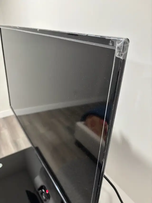 TCL Roku tv in TVs in Winnipeg - Image 3