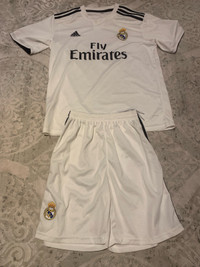  Real Madrid 2019-2020 set of jersey+shorts