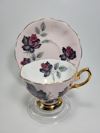 Tasse Royal Albert Masquerade Series