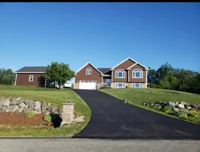 For sale by owner!!! 306 Upper Golden Grove rd. Country living with a commute of 12 mins to either Q...