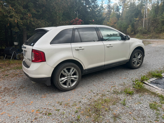 Ford Edge in Cars & Trucks in Pembroke - Image 2