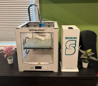 Ultimaker 2+ Connect 3D Printer - Excellent Condition!