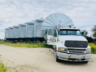 Rosetown Towing Inc. Rosetown Sk. 306-831-7373 Air Seeder and Equipment Towing Grain Bin Hauling Pil...