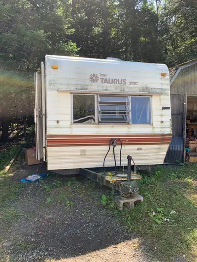 Old camper trailer for sale. Needs work, but should be okay to tow. I bought it as a project for mys...