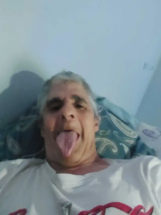 Neglected Housewives 551129521031096321