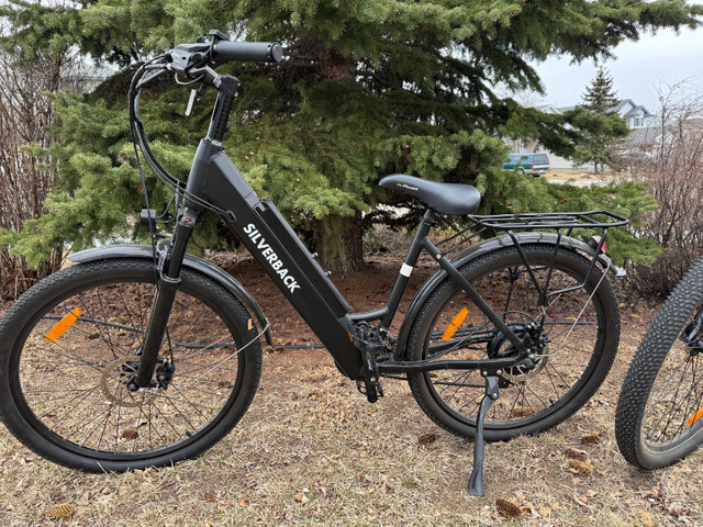 His & Her E-Bikes (sold separately or together) in Mountain in Strathcona County - Image 2