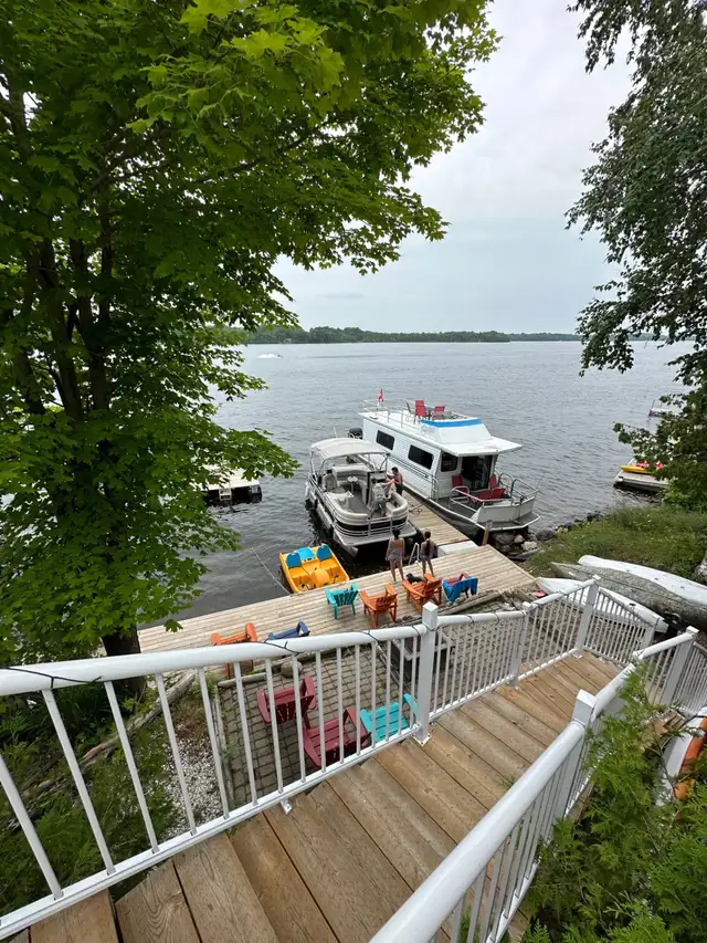 Waterfront Cottage for Rent in Ontario in Canada - Image 3