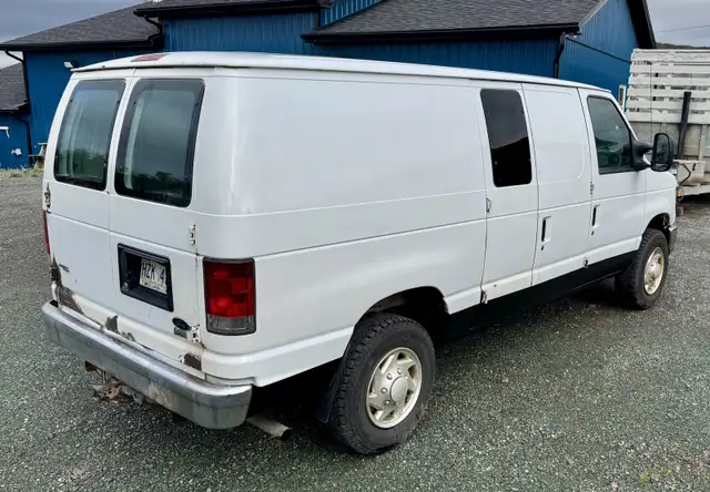 *** Price Drop *** 2013 ford e250 econoline cargo van in Cars & Trucks in St. John's - Image 4