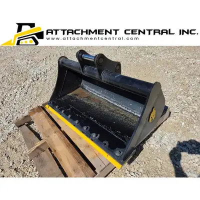 42" Excavator Bucket Attachment - 40mm Pins, View more