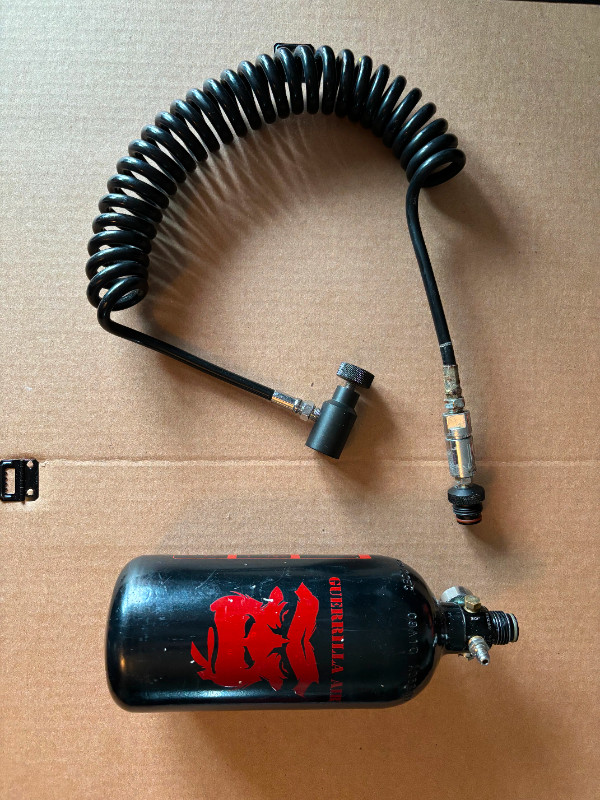 Guerrilla Air Paintball Tank + Quick Disconnect Remote Coil Hose in Paintball in Gatineau
