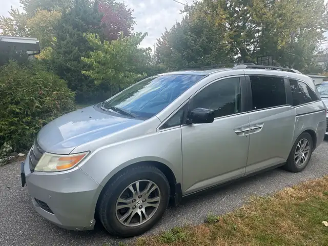 Honda Odyssey EX-L - 2011