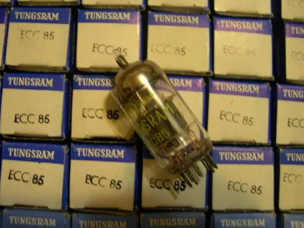 SELLING OFF VINTAGE AUDIO TUBES in Other in City of Toronto - Image 6