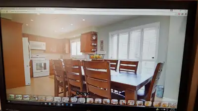 Extra Large Room Closer to Shoppers World and Sheridan College Available from November 1st OR Before...