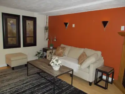 THIS UNIT IS PERFECT FOR VISITORS, HOUSE HUNTERS, BUSINESS CONTRACTORS ETC; MINIMAL 28 DAYS STAY ......