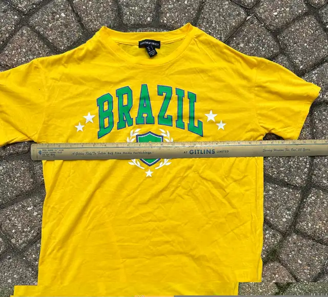 Brazil Streetwear Society T Shirt Tag Sz L in Men's in Windsor Region - Image 5