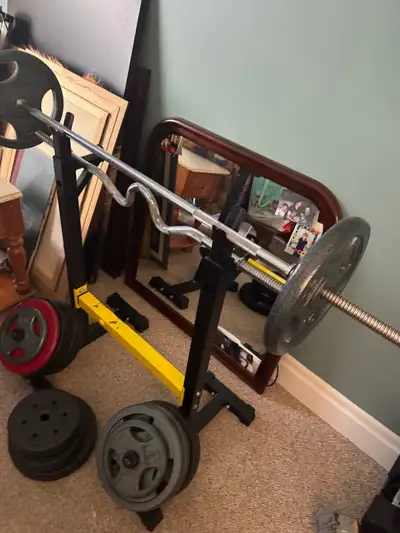 Joining gym don’t need them $300 for everything firm 1x Adjustable aquat rack 1x standard ez bar 13...