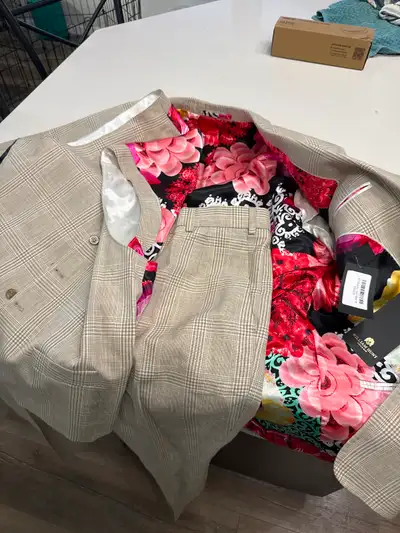William Hunt London 3-Piece Suit – NEW with Tags, View more