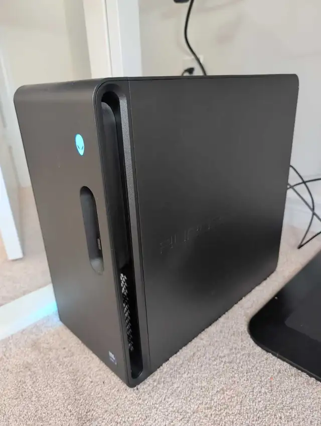 Alienware Aurora Gaming PC | 5080 16GB, Ultra 9, 32GB RAM | Desktop ...