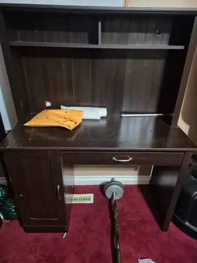 Cimputer desk OBO.