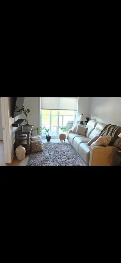 Modern concept apartment Lease Takeover – $2,472/month (ALL UTILITIES INCLUDED). $2587.50 gets you a...