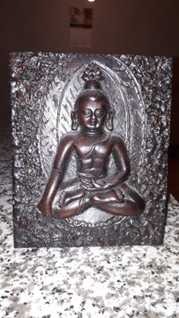 Cadre de bouddha en bois