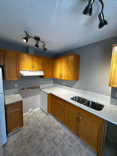Message me now for a quick and easy estimate! We can get your kitchen done within a week! It’s quali...
