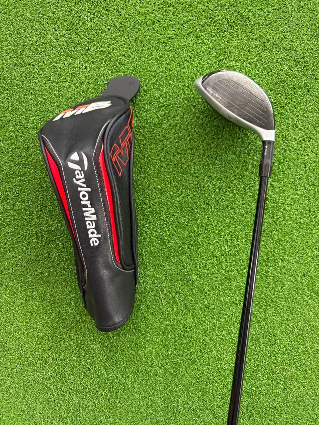 Taylormade M6 3 Wood + HZRDUS Shaft LH in Golf in Ottawa - Image 2