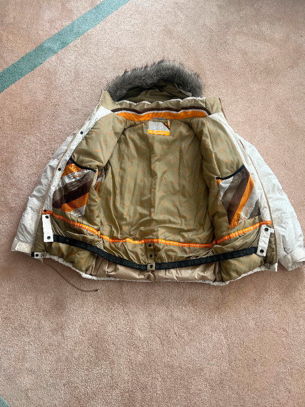 Men’s L Special Blend 100% down filled jacket in Men's in Vancouver - Image 2