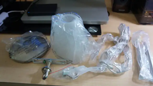 LUMINAIRE PENDANT LIGHT in Indoor Lighting & Fans in Norfolk County - Image 2