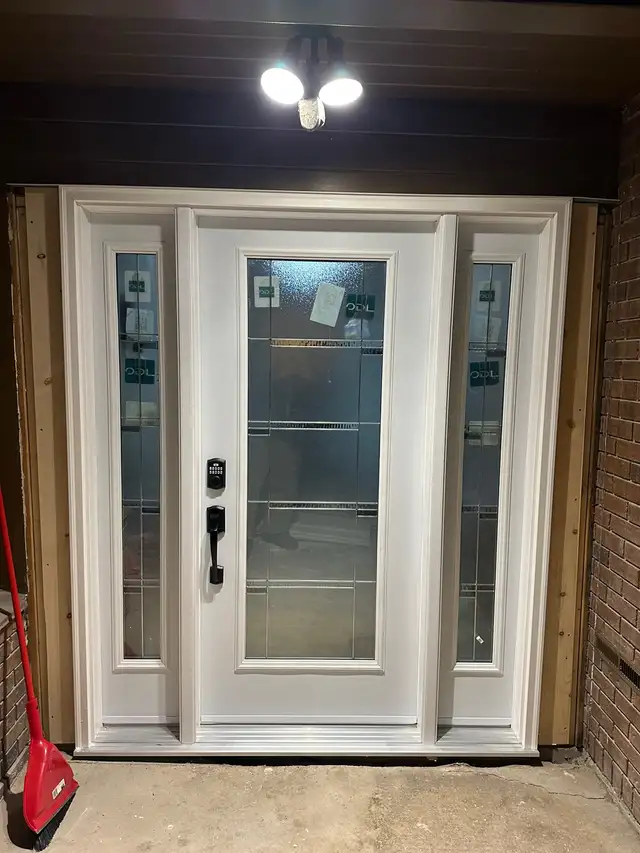 WINDOWS & DOORS439732260790620163