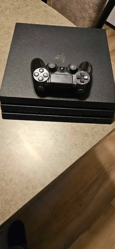 ps4 pro a vendre, View more