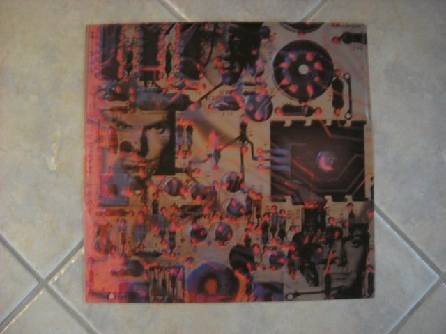 The Police /Ghost in the machine (pochette de vinyle + sleeve) dans Art et objets de collection  à Saguenay - Image 4