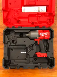Milwaukee M18 Fuel High Torque Brushless Impact Wrench w/ case