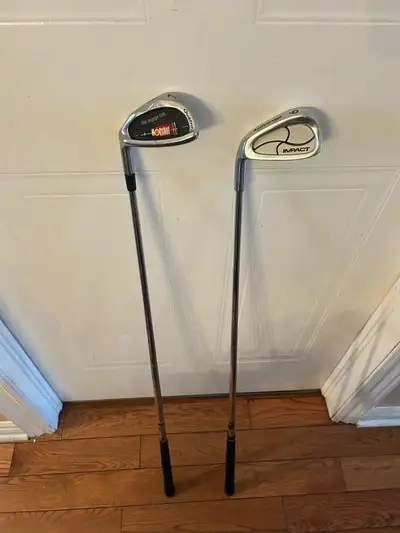 Bâtons de golf gaucher 9$ chaque // each lefty Iron, View more