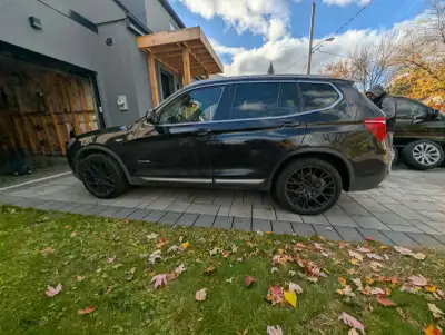 Up for grabs are these 20-inch tires mounted on stylish rims, ready to give your ride a sleek, new l...