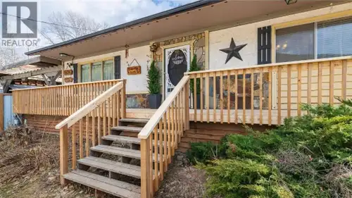 Enjoy DIRECT ACCESS to the Moyie River right from your backyard! Tucked away in the charming communi...