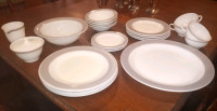 VINTAGE PYREX DINNERWARE 