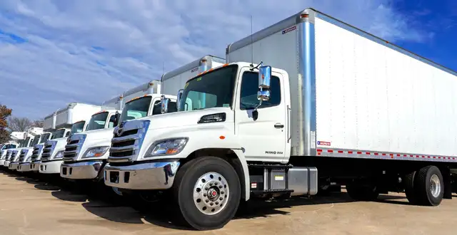 $199 Flat – 2 Hours, Truck & Movers | Toronto’s Fastest Booking63008304392833122