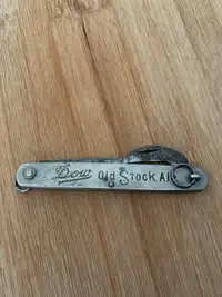 Vintage Dow Old Stock Ale pocket knife Metal Beer