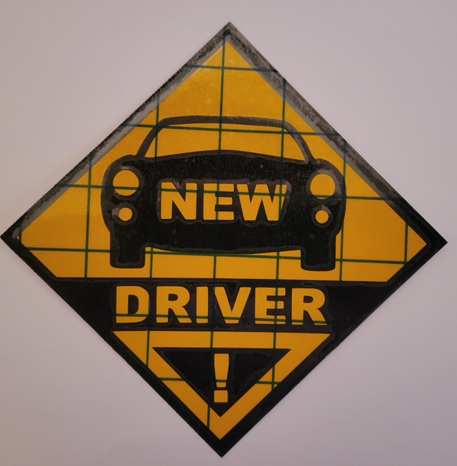 New Driver Reflective Yellow Vinyl Decal in Other in City of Halifax - Image 2