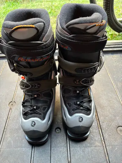 ski boots, View more