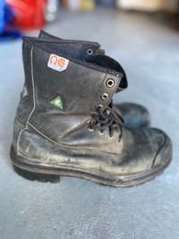 Terra steel toe work boots size 43