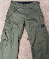 Oakley Arrowhead BZI Snowboard Pants - Men's Size S - Like New!