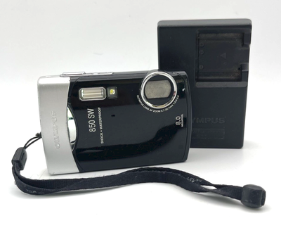 Olympus Stylus 850SW 8.0MP Digital Camera Black in great condition and working like new Comes ready...
