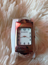 Narmi stainless steel bracelet watch