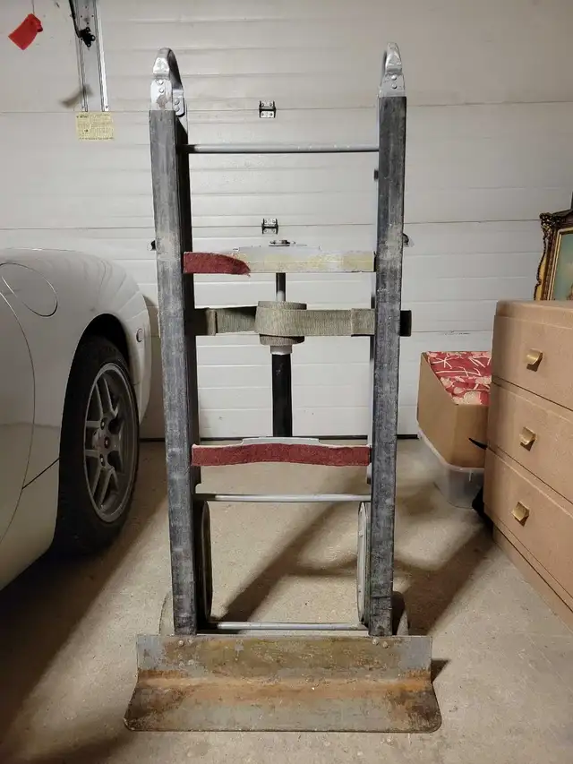Magliner Hand Truck with Strap