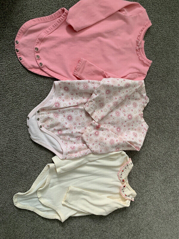 Size 18-24 months toddler girl onsies in Clothing - 18-24 Months in Ottawa