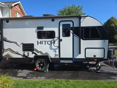 2022 Cruiser Hitch 17BHS ( but bought in July 2023) Length: 21 feet 4 inches Height: 10 feet 5 inche...