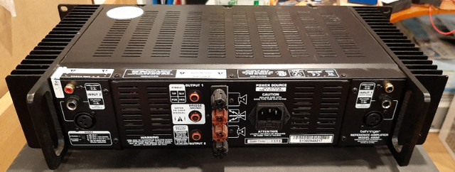 Behringer a500 power amplifier in Pro Audio & Recording Equipment in Bedford - Image 2