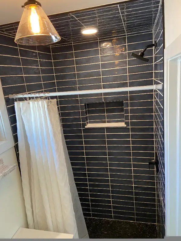 Reno’d 3 bdrm House steps to beach in Ontario in Canada - Image 8